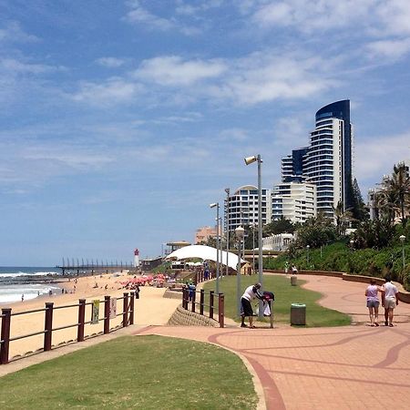 1 Licorna Beach Durban Bilik gambar